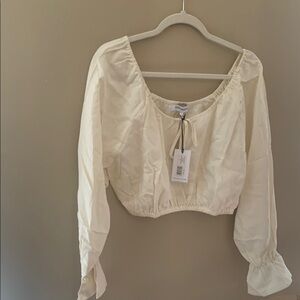 WeWoreWhat Cream Ruched Puff Sleeve Crop Top